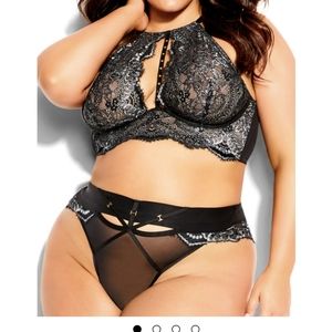 City chic plus size lingerie bra size 40G with 18 thongs